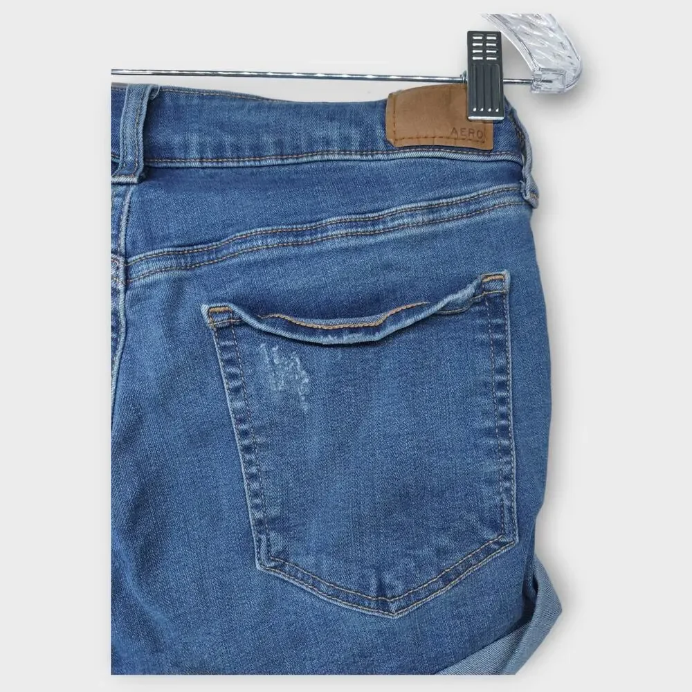 Womens Aeropostale High Rise Midi Distressed Blue Jean Shorts Size 8 - Picture 4 of 4